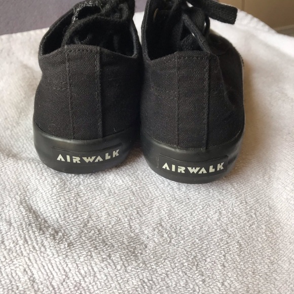 Brand new kids unisex summer shoes black and beige - Picture 3 of 5